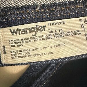 Men’s Wrangler Jeans